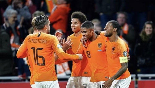 多半步早于 多半步早于