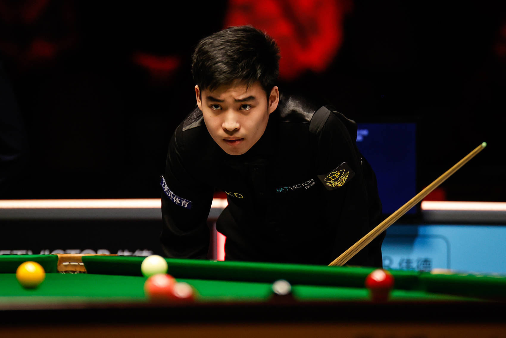 战的梅开二 战的梅开二